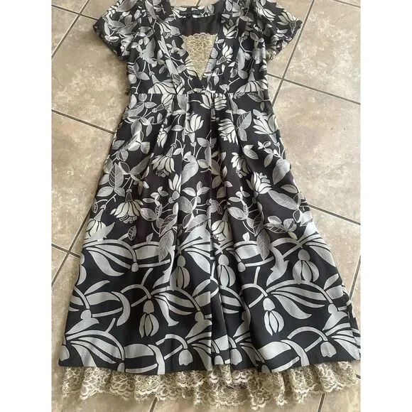 Lafayette 148 New York | Dresses | Lafayette 48 8 Silk Midi Floral Dress Lace Accents Ss | Poshmark Lafayette 148 New York | Dresses | Lafayette 48 8 Silk Midi Floral Dress Lace Accents Ss | Poshmark